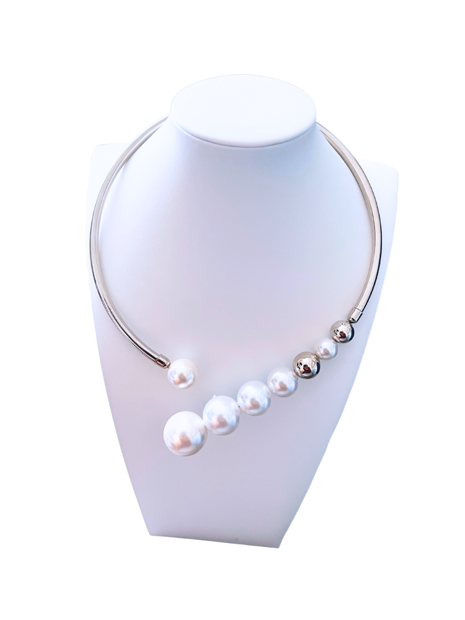 Choker Necklace