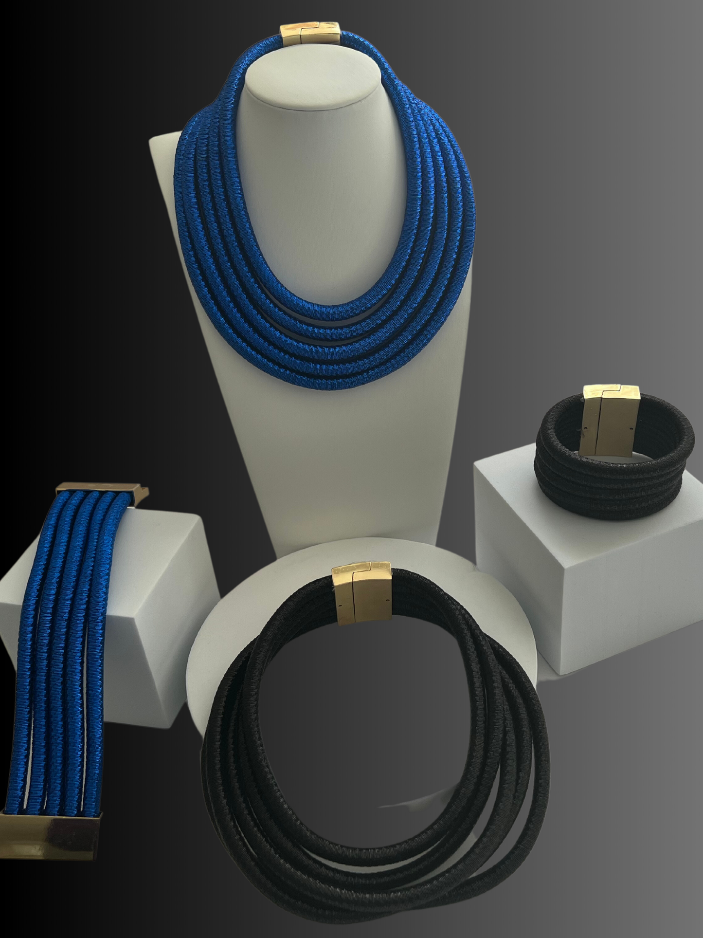 Necklace set